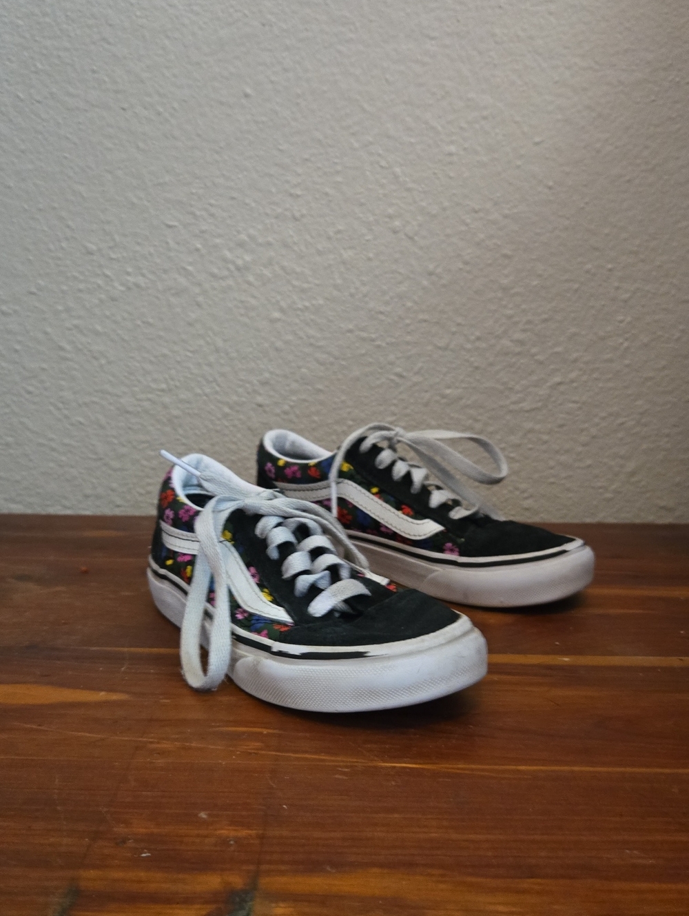 Vans Kids Black Floral Old Skool Sneakers with White Stripe